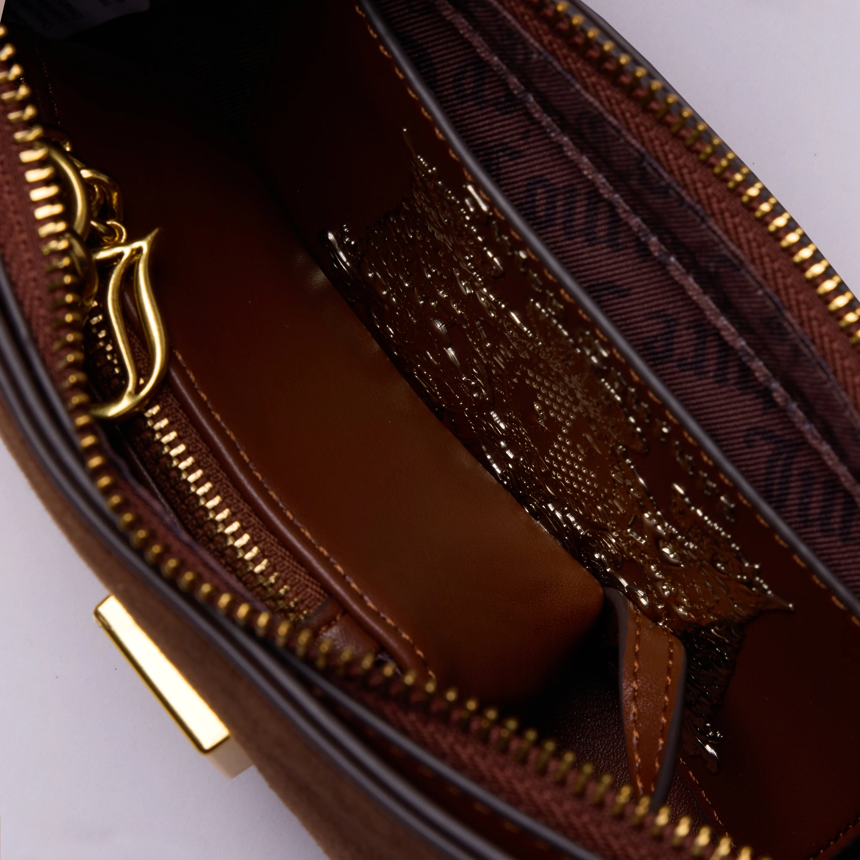Borsa a spalla Jasmine Marrone in camoscio - Image 3
