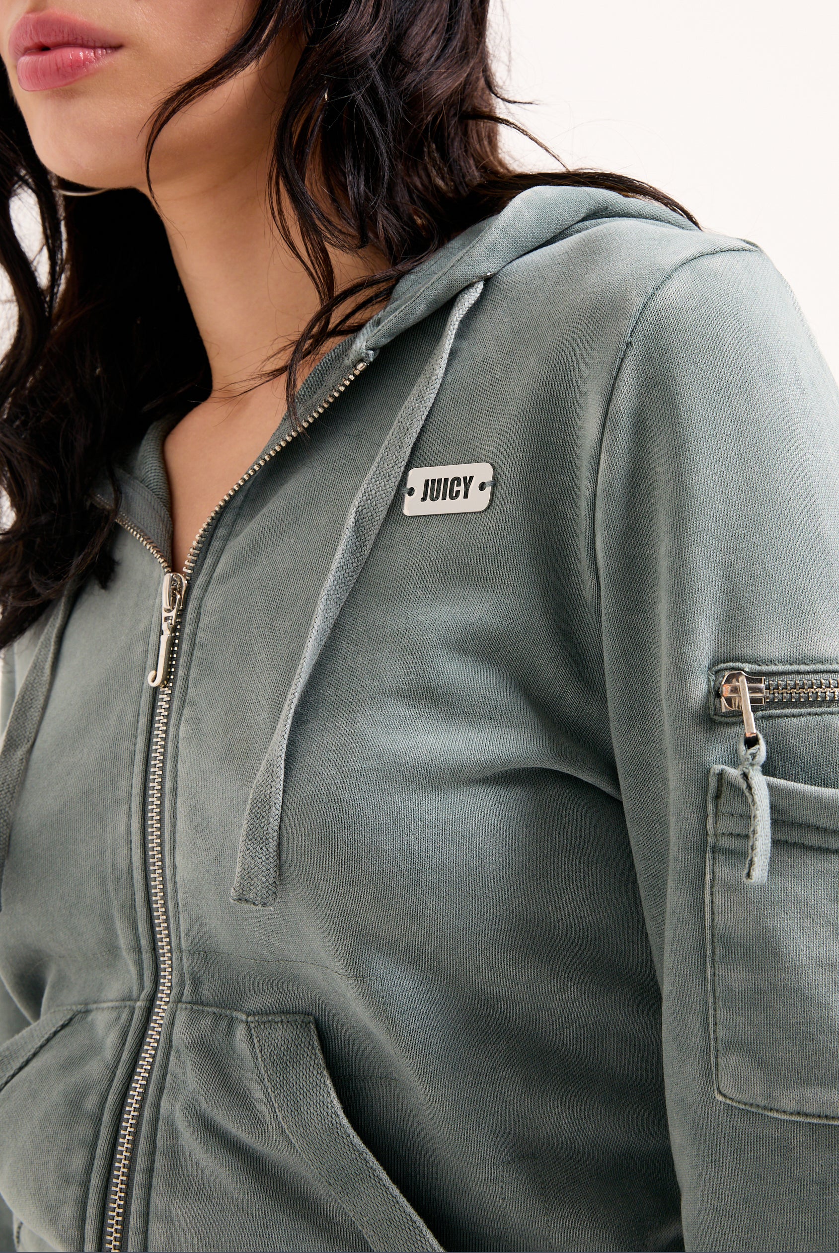 Felpa Badwater aderente in loopback fleece lavato con cappuccio e logo Juicy in metallo Verde - Image 5