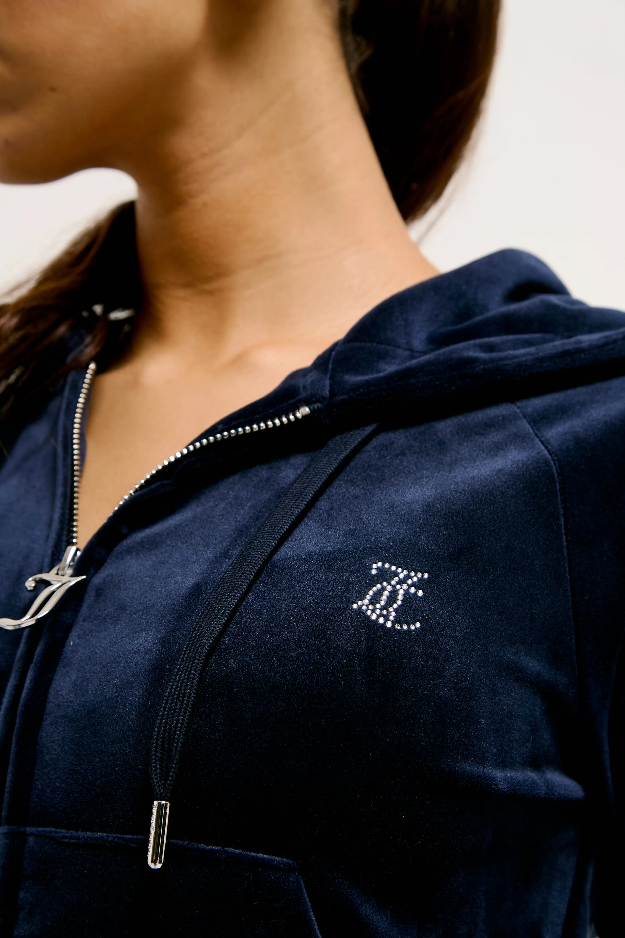 Felpa in velluto Madison con logo Juicy in strass colore Blu - Image 4