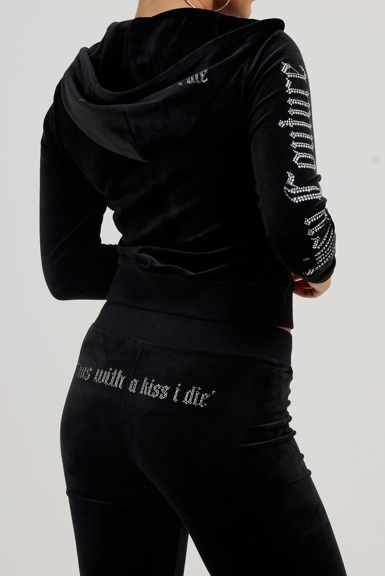 Felpa Nera con maxi logo strass Sacred Heart - Image 5