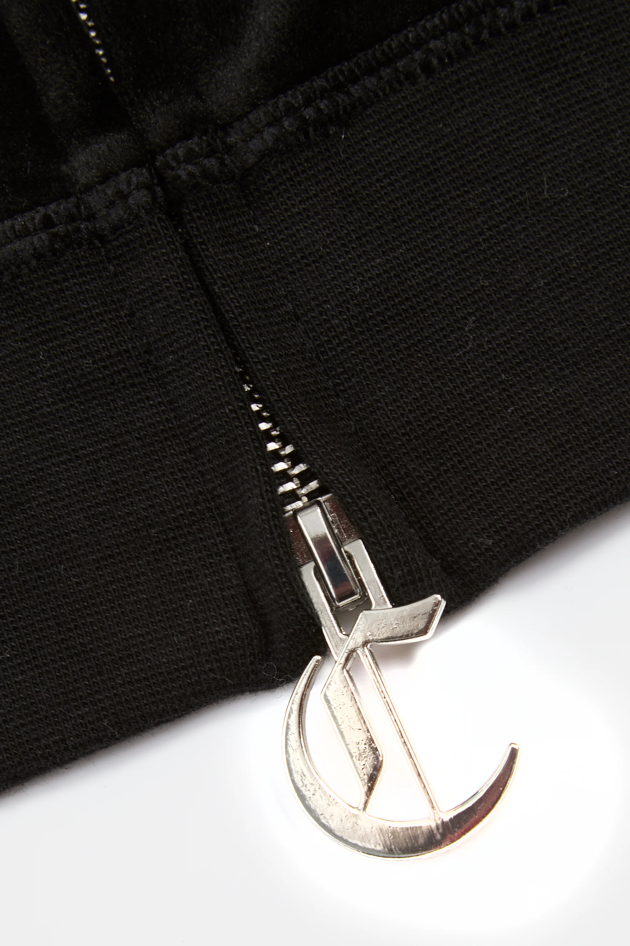 Felpa Nera con maxi logo strass Sacred Heart - Image 8