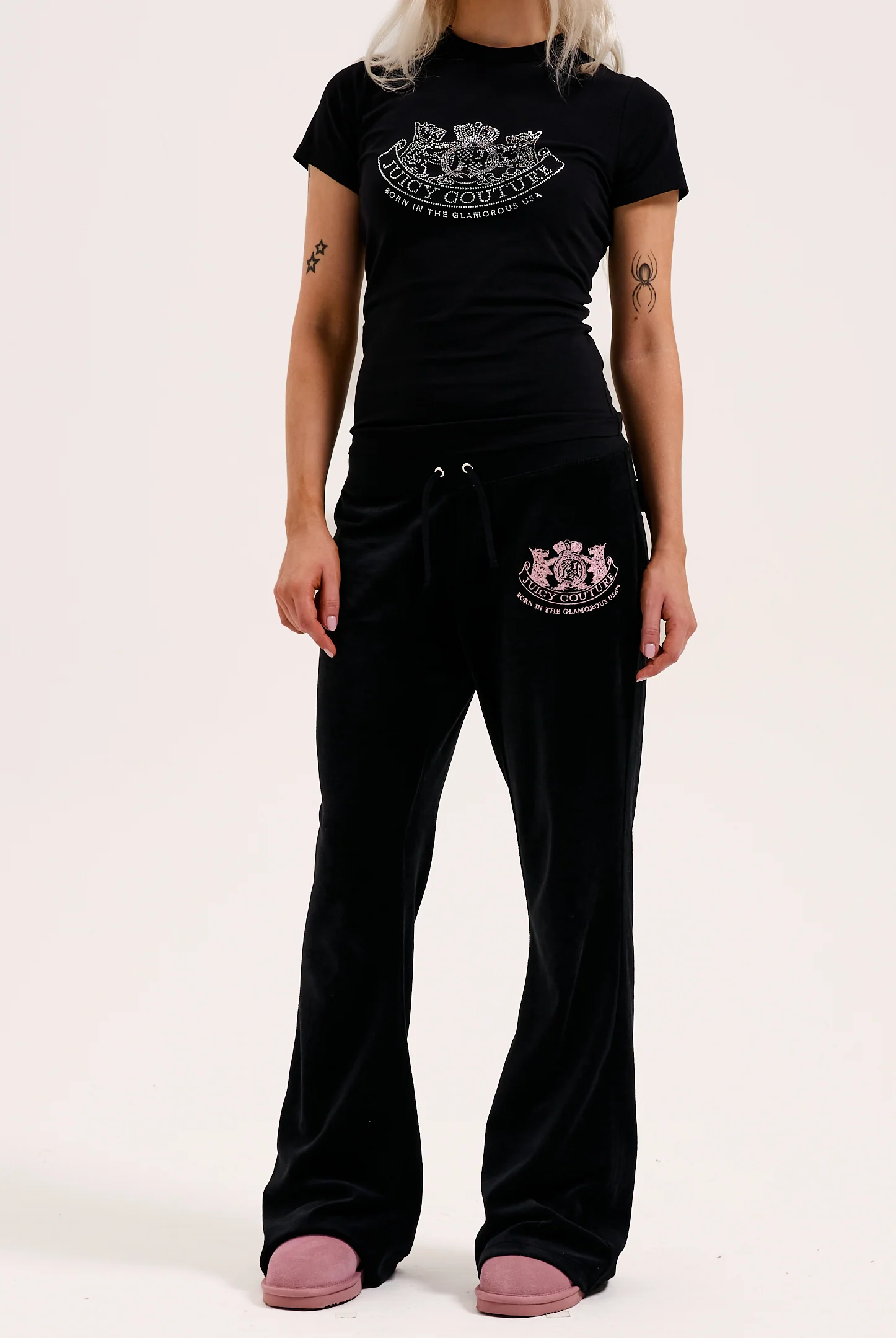 Maglietta aderente in single jersey con logo a diamante con stemma cane Nero - Image 4