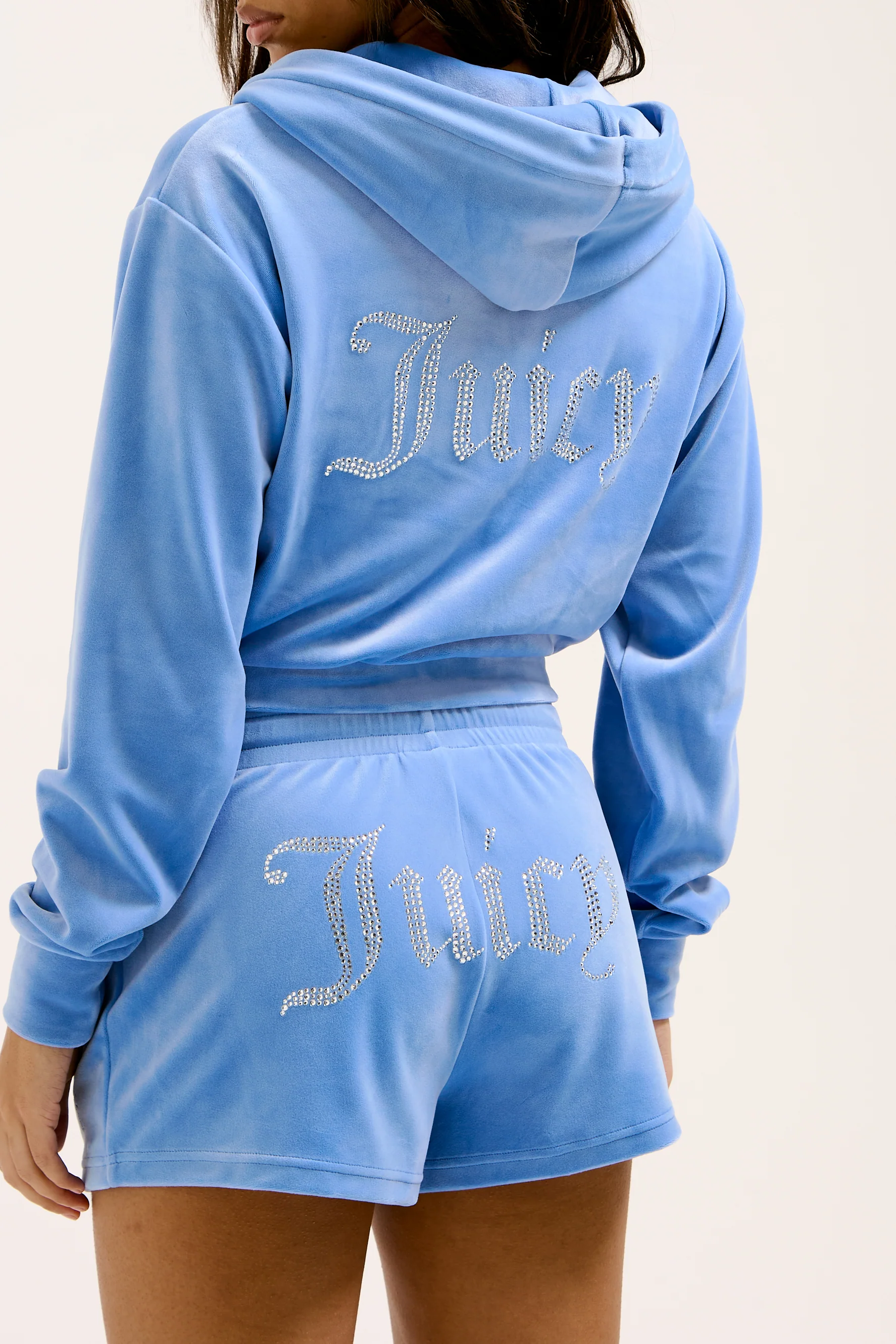 Pantaloncini Tamia Blu cielo con maxi logo strass - Image 4
