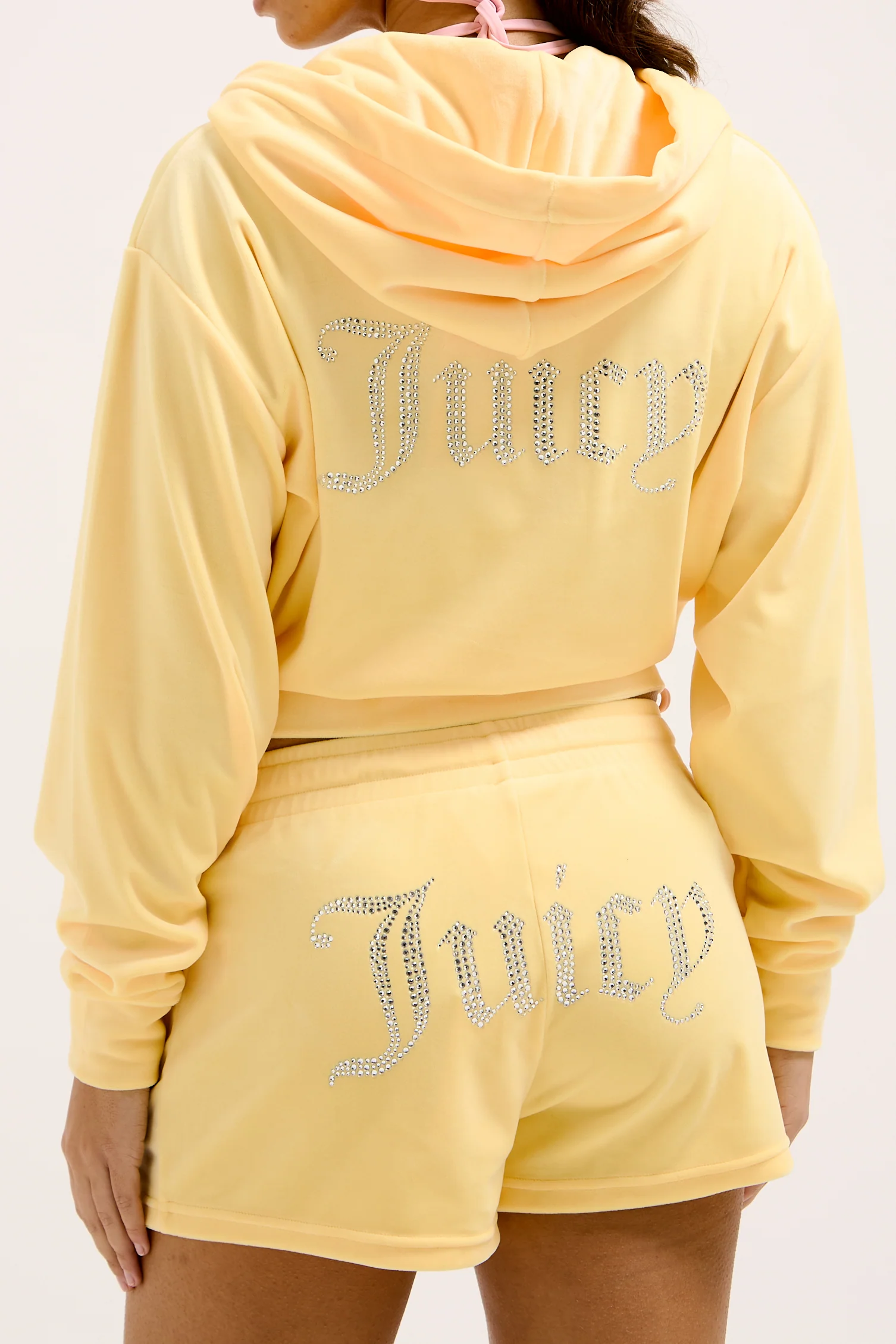 Pantaloncini Tamia Giallo limone con maxi logo strass - Image 6