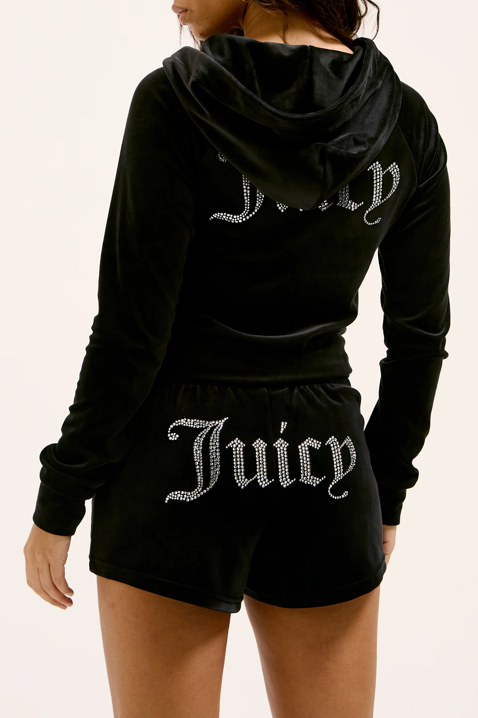 Pantaloncini Tamia Nero con maxi logo strass - Image 4