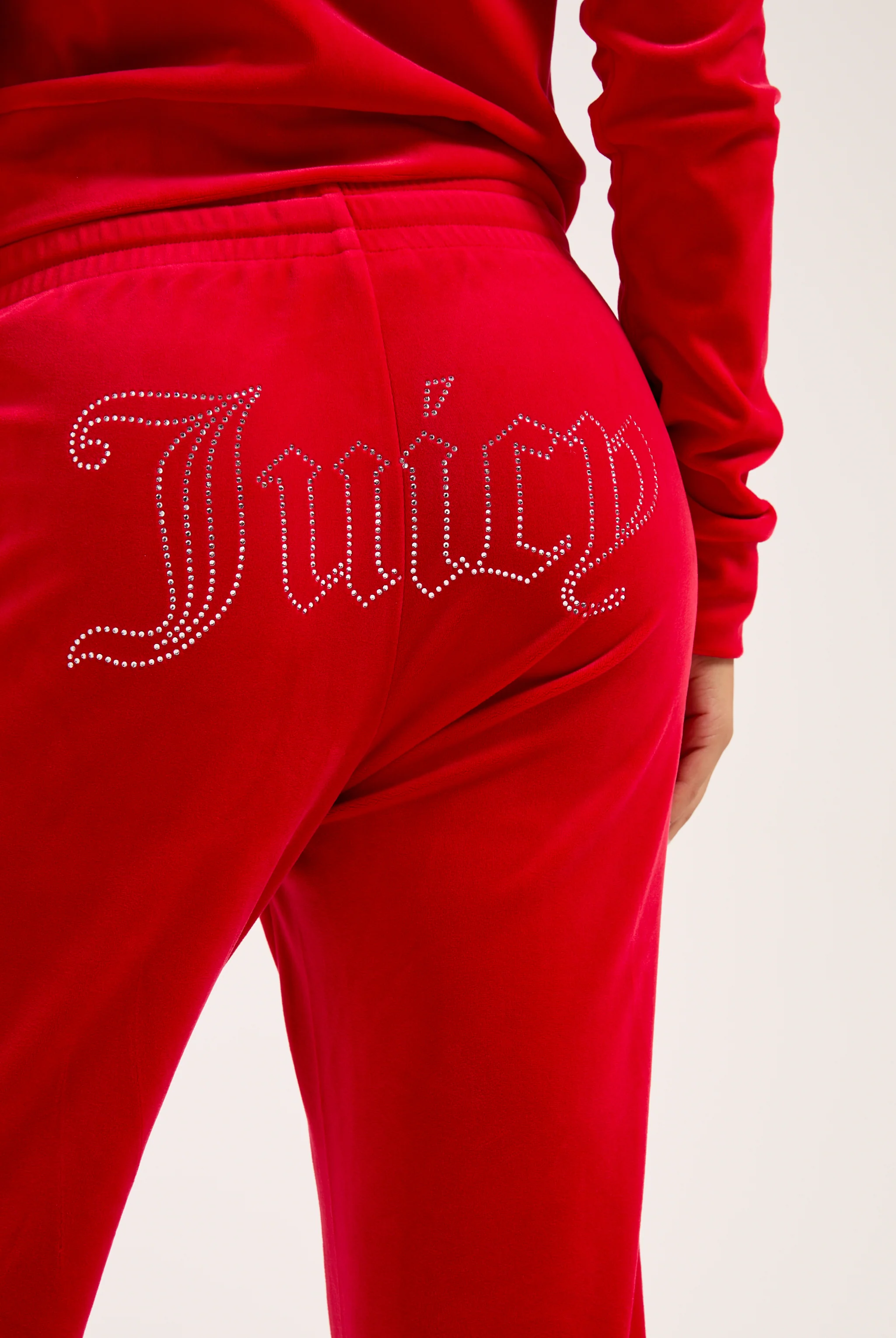Pantalone Tina Outline a vita media con logo Juicy in diamanti Rosso - Image 7