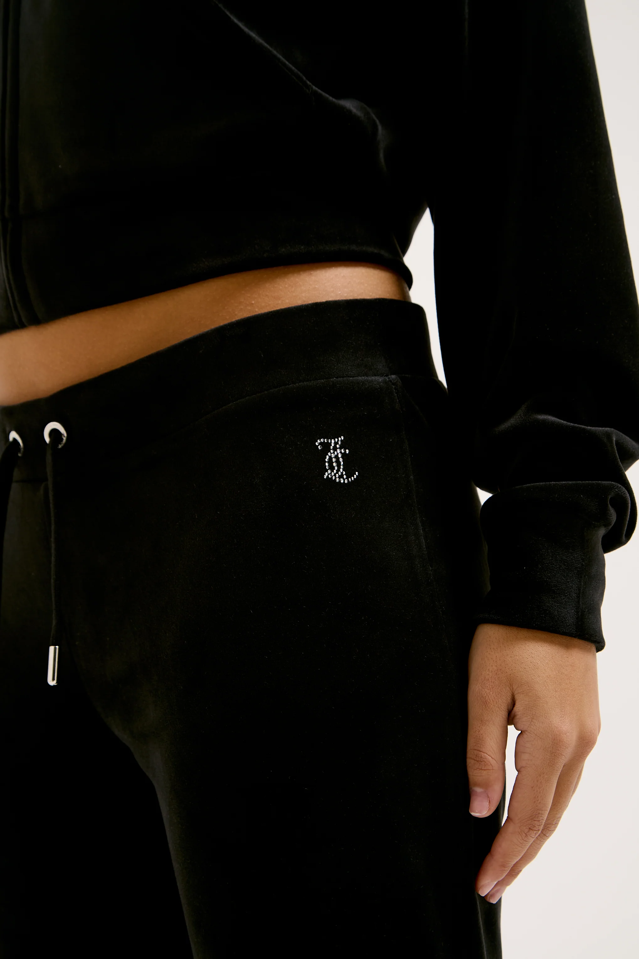 Pantaloni Christine Nero con logo strass sul retro - Image 3