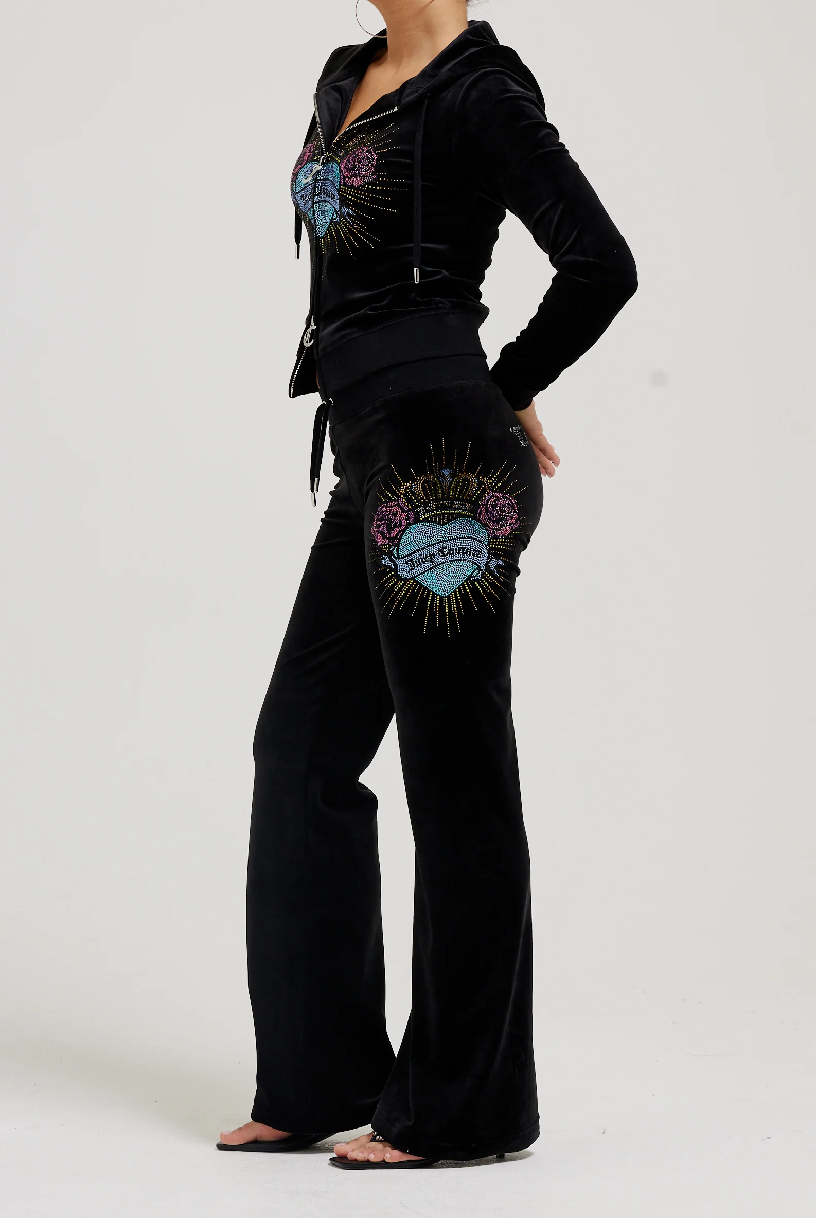 Pantaloni Nero a gamba larga con logo strass Sacred Heart - Image 4