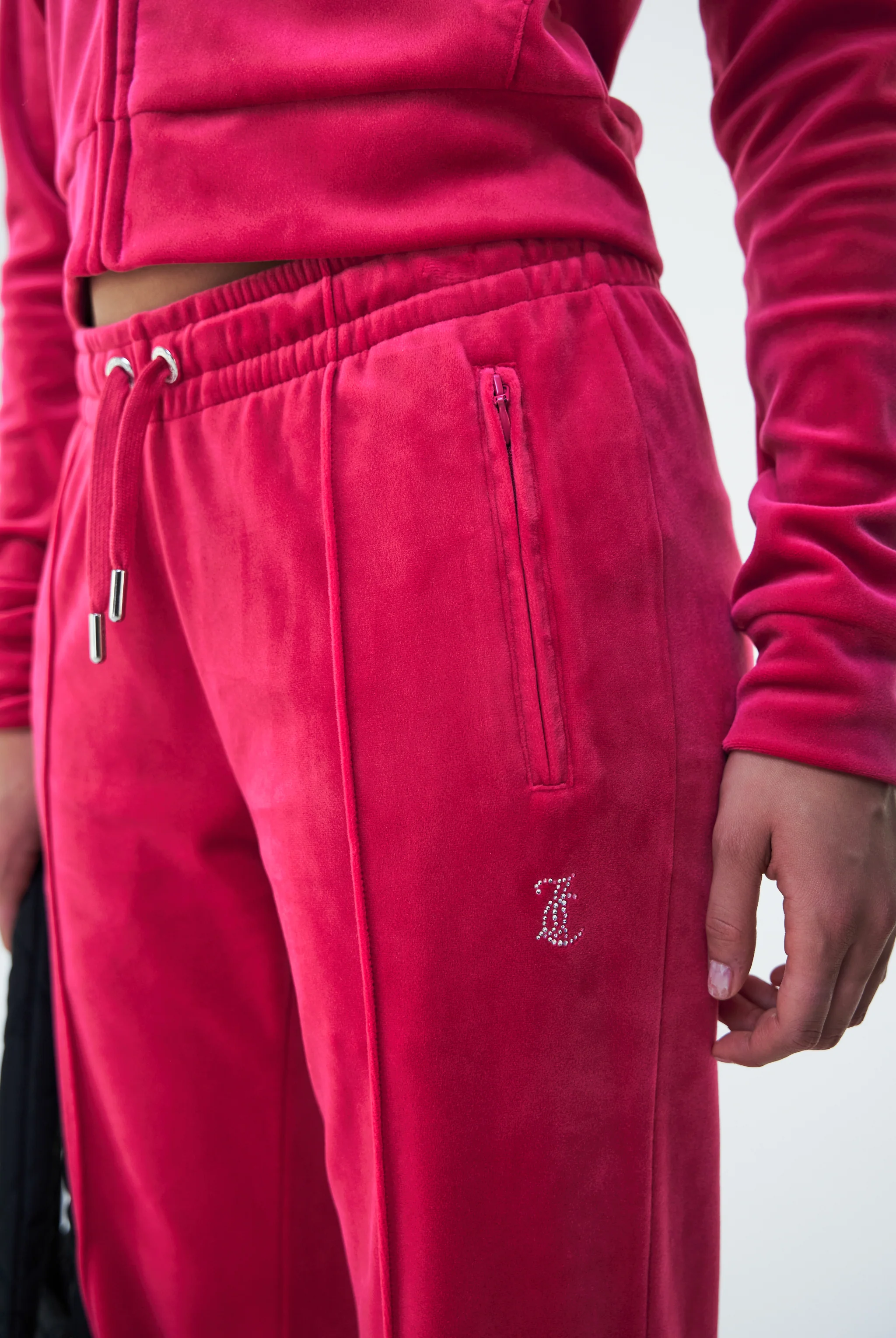 Pantaloni Tina Fuxia con maxi logo strass - Image 4