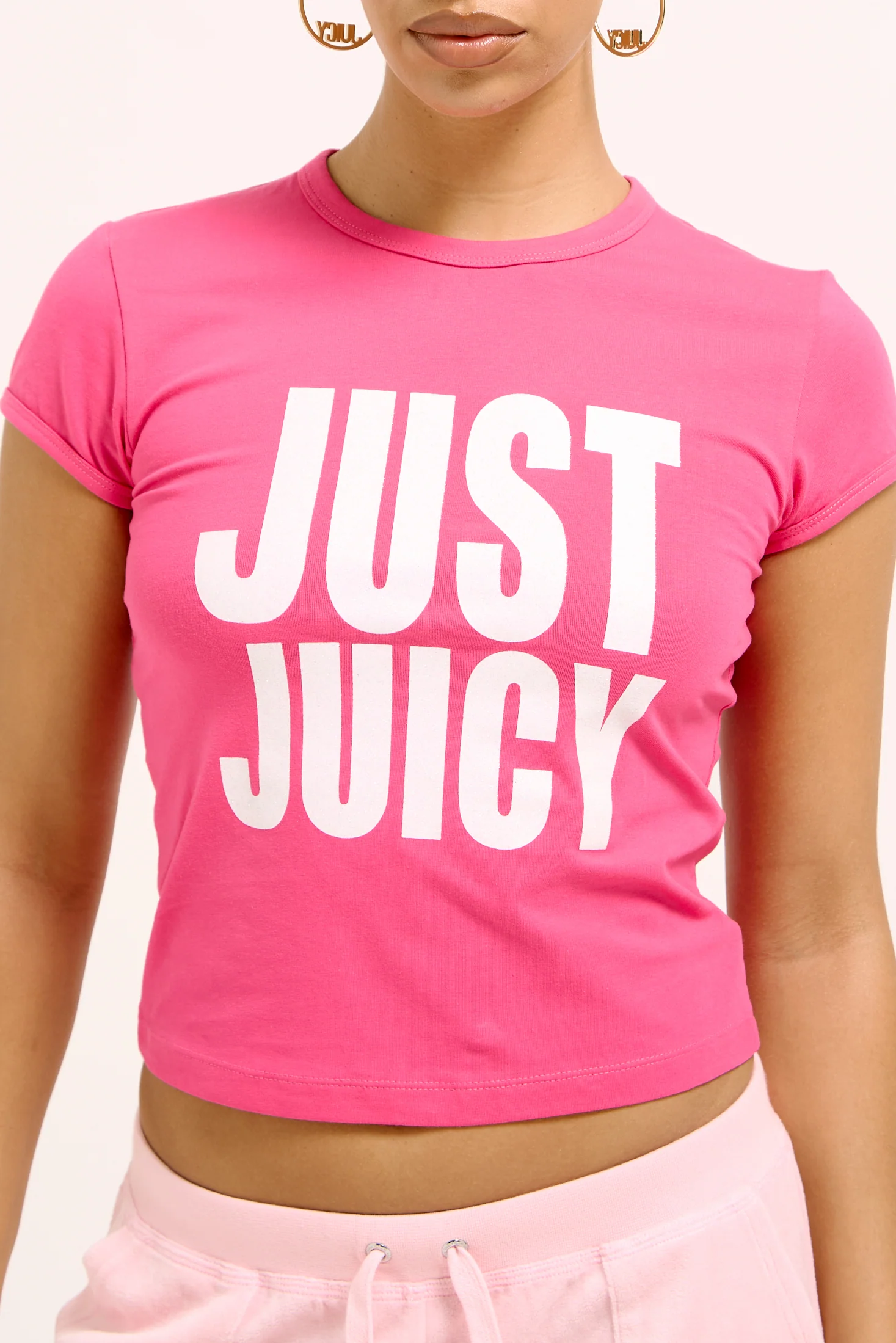 T-Shirt Just Juicy Fuxia con logo - Image 3