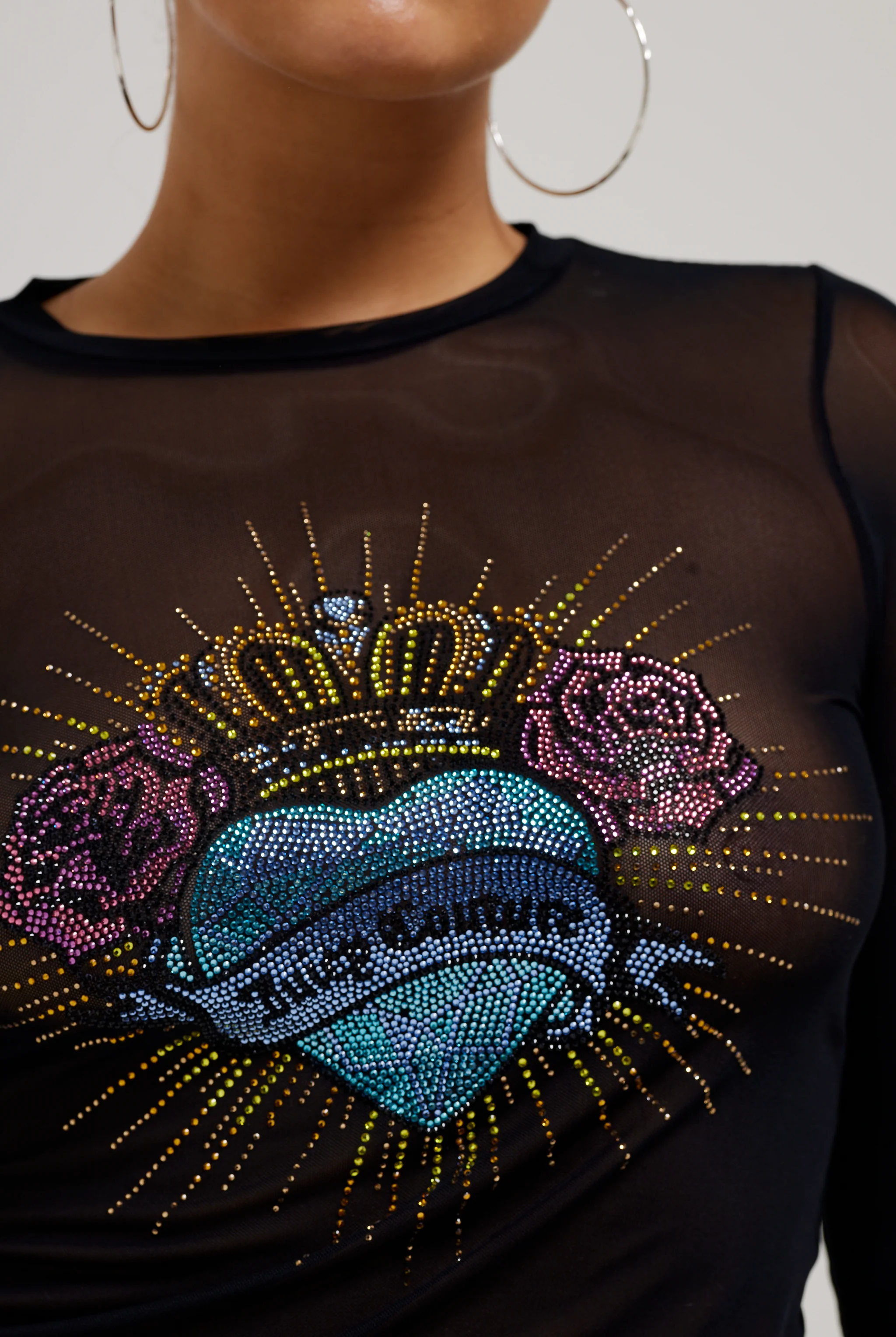 T-Shirt Nera  manica lunga con maxi logo Sacred Virgo - Image 5